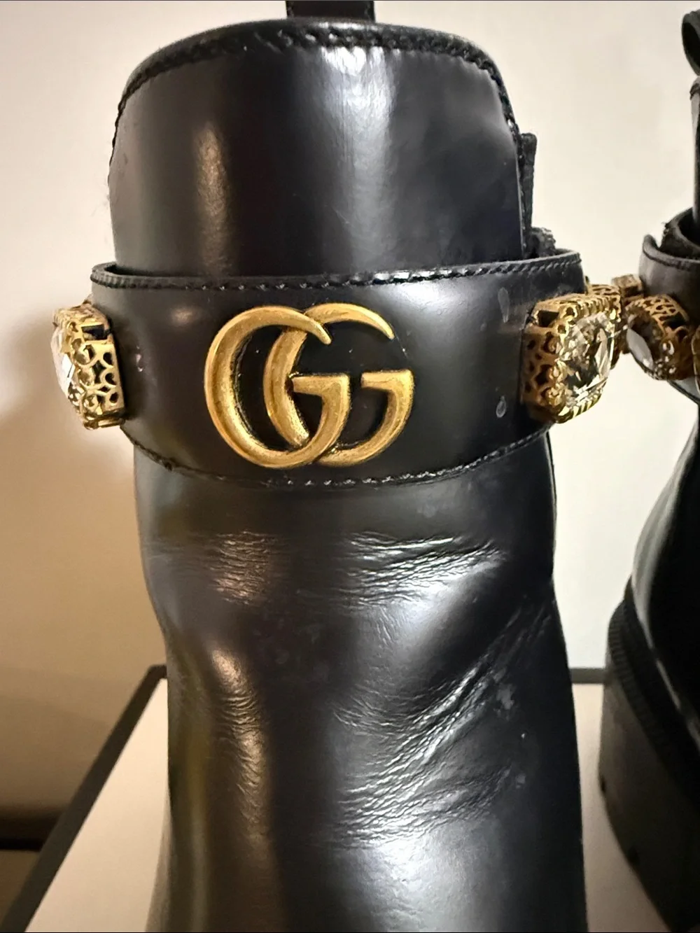 Gucci Black Leather Ankle Boots with Gold GG Logo Strap Vintage BBordeau